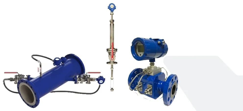Equipos Lauris Technologies para medición de flujo de gas: tramo de medición bridado, sonda de inserción y transmisor con display.