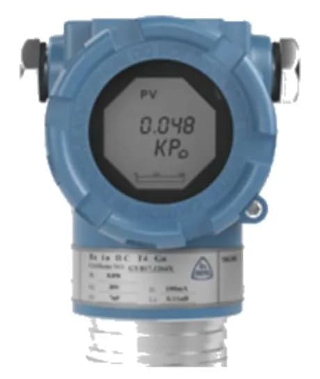 Transmisor de presión Bird Instruments PT105, con carcasa azul y display local que marca la variable de proceso.